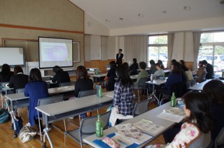 下連協養護教諭部研修会①