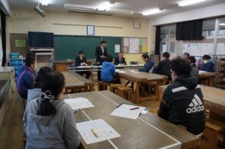 170228　出前栃教協（間々田東小）