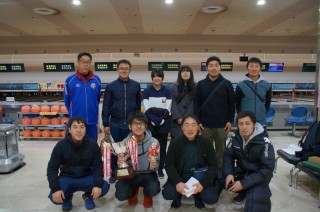 （４面）団体優勝に輝いた下都賀連協の皆さん